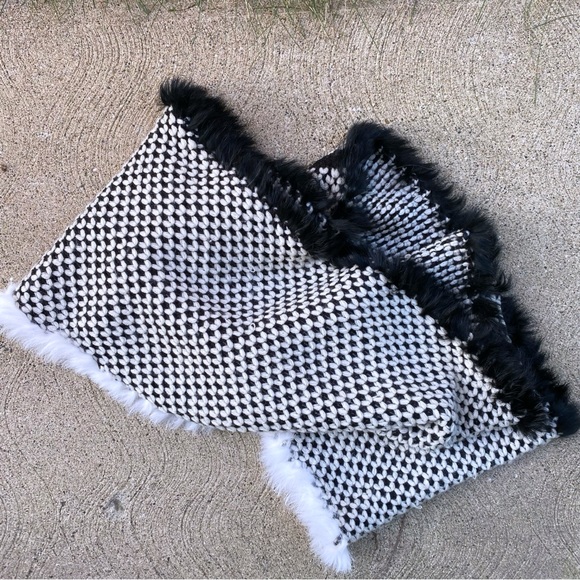 Melanie Lyne Knit Rabbit Fur Infinity Scarf - Picture 9 of 10